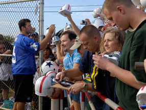 Tony Romo Signs Autographs